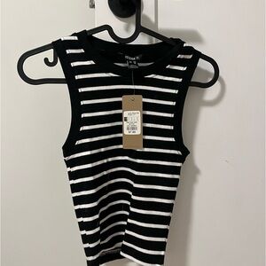 XS STRIPED tank top
Never worn with tags